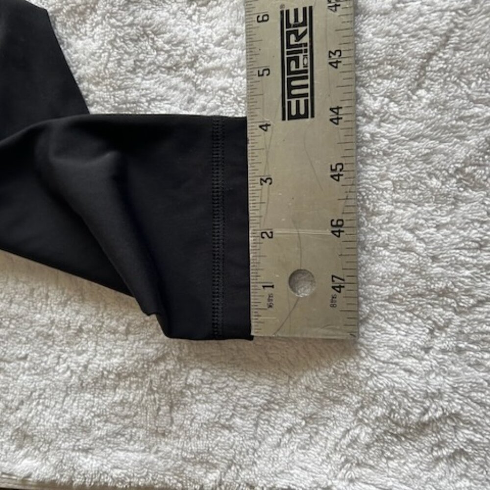 Carovia Workout Leggings Black Large NWT - Picture 11 of 11